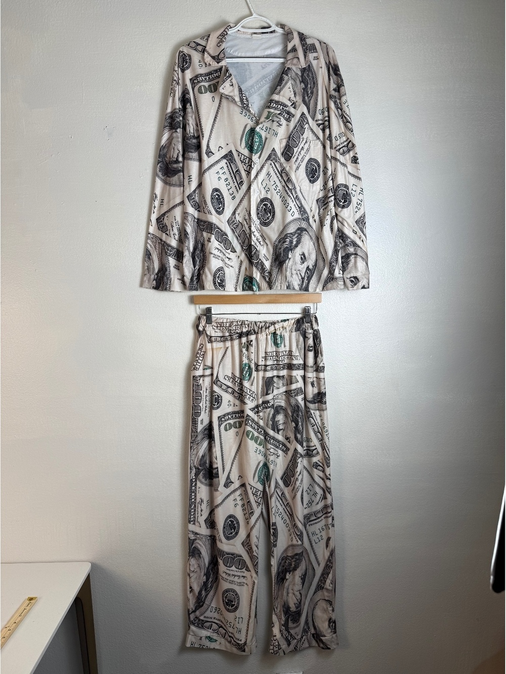 Money Print Satin Pajama Set Women’s XL $100 Bill Shirt Pants
